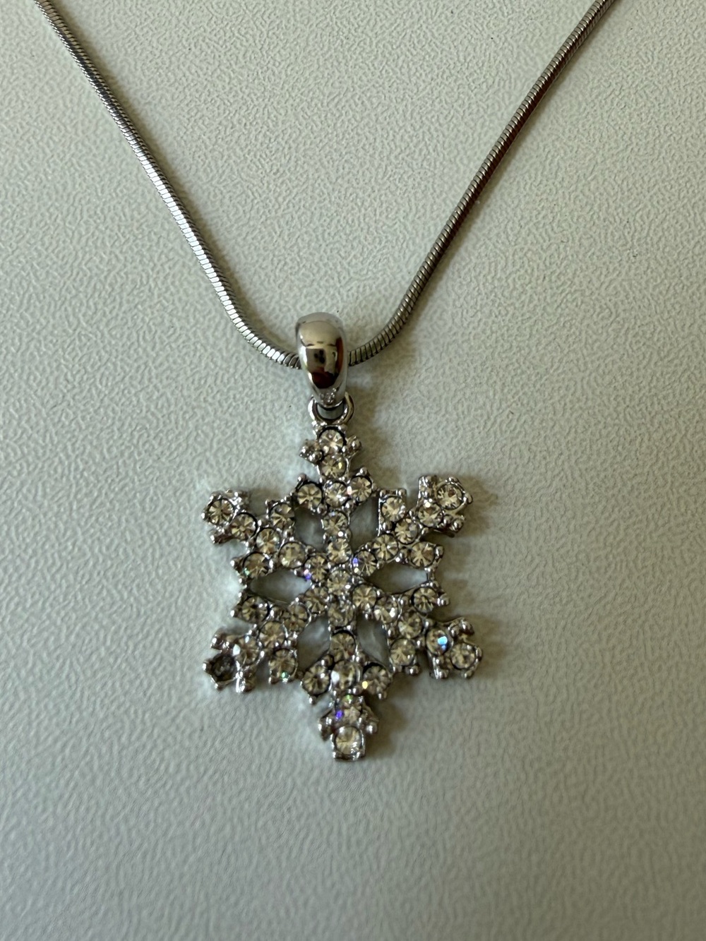 Silver Snowflake Crystal Pendant Necklace - Women's Jewelry